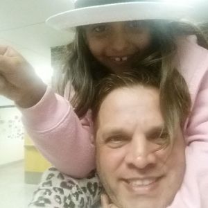 Meet your Posher, Ronald